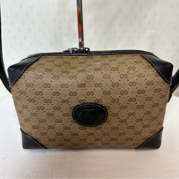 Authentic Vintage Gucci micro GG Black and Brown Crossbody Bag - Picture 2 of 15